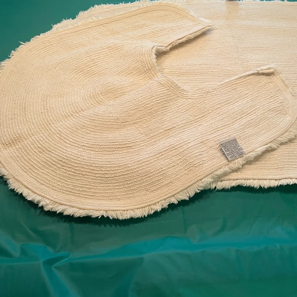 Creme Bath Rug Set